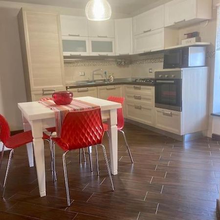Апартаменты A Casa Mia Аквапенденте Экстерьер фото